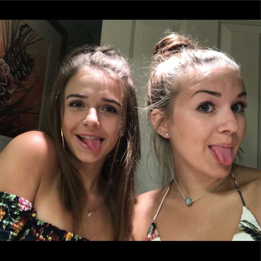 Meet your Posher, Sabrina